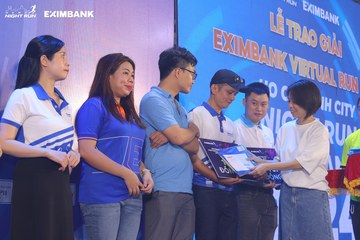 HO CHI MINH CITY NIGHT RUN EXIMBANK 2024 - Ảnh #1965827