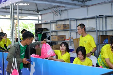 HO CHI MINH CITY NIGHT RUN EXIMBANK 2024 - Ảnh #1965562
