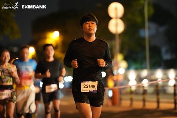 HO CHI MINH CITY NIGHT RUN EXIMBANK 2024 - Ảnh #2160075