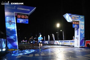 HO CHI MINH CITY NIGHT RUN EXIMBANK 2024 - Ảnh #2060760