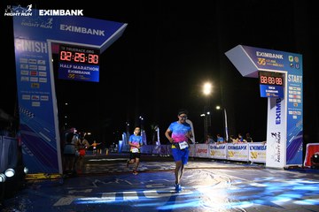 HO CHI MINH CITY NIGHT RUN EXIMBANK 2024 - Ảnh #2060582