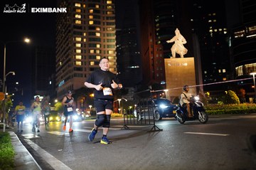 HO CHI MINH CITY NIGHT RUN EXIMBANK 2024 - Ảnh #1990647