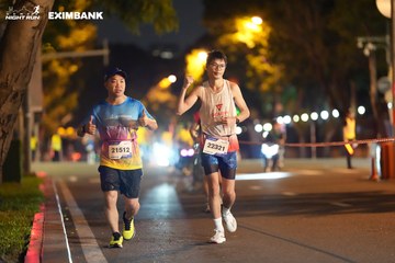 HO CHI MINH CITY NIGHT RUN EXIMBANK 2024 - Ảnh #2160096
