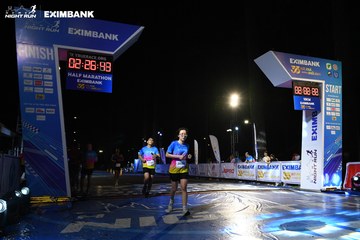 HO CHI MINH CITY NIGHT RUN EXIMBANK 2024 - Ảnh #2062384