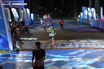 HO CHI MINH CITY NIGHT RUN EXIMBANK 2024 - Ảnh #2026239