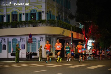HO CHI MINH CITY NIGHT RUN EXIMBANK 2024 - Ảnh #2031158