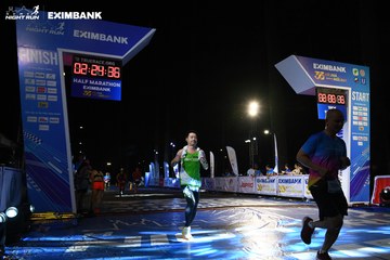 HO CHI MINH CITY NIGHT RUN EXIMBANK 2024 - Ảnh #2059846