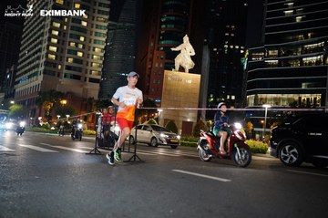 HO CHI MINH CITY NIGHT RUN EXIMBANK 2024 - Ảnh #1989161