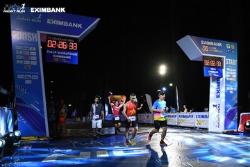 HO CHI MINH CITY NIGHT RUN EXIMBANK 2024 - Ảnh #2062120