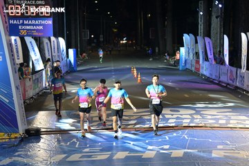 HO CHI MINH CITY NIGHT RUN EXIMBANK 2024 - Ảnh #2028717