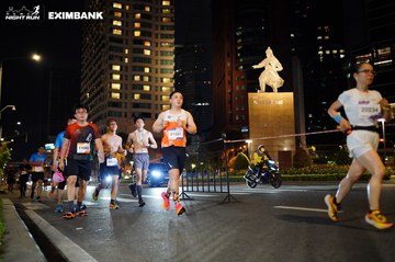 HO CHI MINH CITY NIGHT RUN EXIMBANK 2024 - Ảnh #1990102