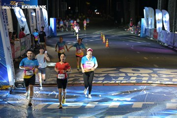 HO CHI MINH CITY NIGHT RUN EXIMBANK 2024 - Ảnh #2032497