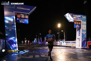HO CHI MINH CITY NIGHT RUN EXIMBANK 2024 - Ảnh #2059445