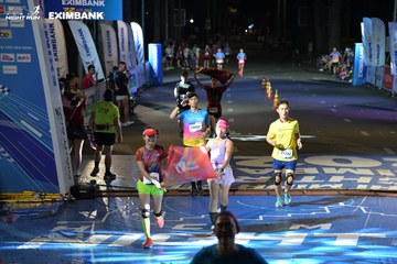 HO CHI MINH CITY NIGHT RUN EXIMBANK 2024 - Ảnh #2032162