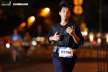 HO CHI MINH CITY NIGHT RUN EXIMBANK 2024 - Ảnh #2159632