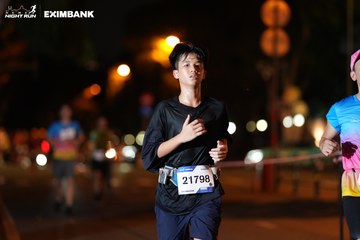 HO CHI MINH CITY NIGHT RUN EXIMBANK 2024 - Ảnh #2159629
