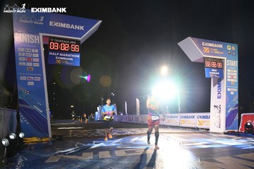 HO CHI MINH CITY NIGHT RUN EXIMBANK 2024 - Ảnh #2062948