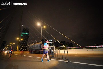 HO CHI MINH CITY NIGHT RUN EXIMBANK 2024 - Ảnh #2025050
