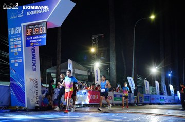 HO CHI MINH CITY NIGHT RUN EXIMBANK 2024 - Ảnh #2033106