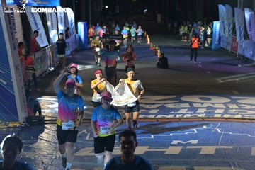 HO CHI MINH CITY NIGHT RUN EXIMBANK 2024 - Ảnh #2032137