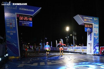 HO CHI MINH CITY NIGHT RUN EXIMBANK 2024 - Ảnh #2061008