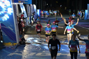 HO CHI MINH CITY NIGHT RUN EXIMBANK 2024 - Ảnh #2030627