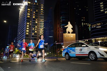 HO CHI MINH CITY NIGHT RUN EXIMBANK 2024 - Ảnh #1989288
