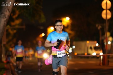 HO CHI MINH CITY NIGHT RUN EXIMBANK 2024 - Ảnh #2160868
