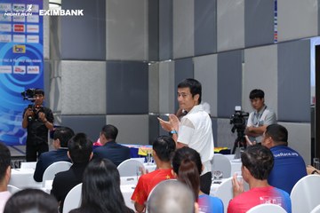 HO CHI MINH CITY NIGHT RUN EXIMBANK 2024 - Ảnh #1963311