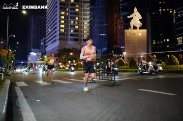 HO CHI MINH CITY NIGHT RUN EXIMBANK 2024 - Ảnh #1989052
