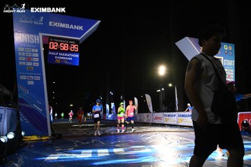 HO CHI MINH CITY NIGHT RUN EXIMBANK 2024 - Ảnh #2060243