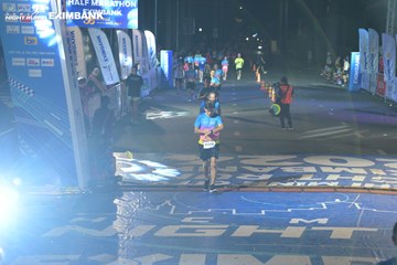 HO CHI MINH CITY NIGHT RUN EXIMBANK 2024 - Ảnh #2027938