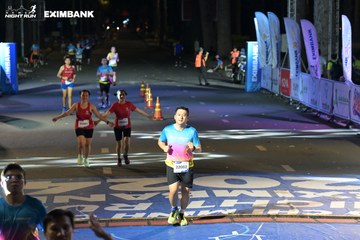 HO CHI MINH CITY NIGHT RUN EXIMBANK 2024 - Ảnh #2028572