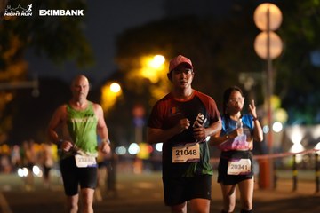 HO CHI MINH CITY NIGHT RUN EXIMBANK 2024 - Ảnh #2160234