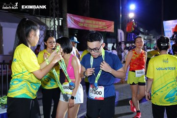 HO CHI MINH CITY NIGHT RUN EXIMBANK 2024 - Ảnh #2012316