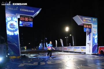 HO CHI MINH CITY NIGHT RUN EXIMBANK 2024 - Ảnh #2061489