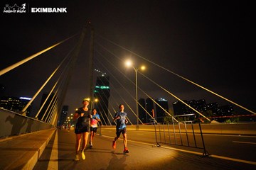 HO CHI MINH CITY NIGHT RUN EXIMBANK 2024 - Ảnh #2024262