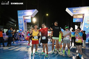 HO CHI MINH CITY NIGHT RUN EXIMBANK 2024 - Ảnh #1970069
