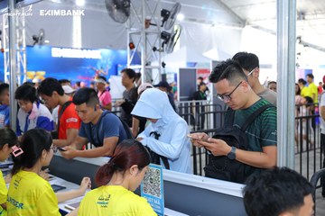 HO CHI MINH CITY NIGHT RUN EXIMBANK 2024 - Ảnh #1965592