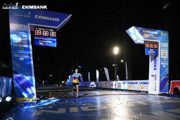 HO CHI MINH CITY NIGHT RUN EXIMBANK 2024 - Ảnh #2062622
