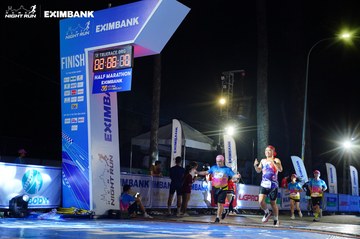 HO CHI MINH CITY NIGHT RUN EXIMBANK 2024 - Ảnh #2033908