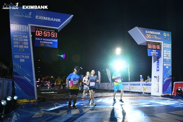 HO CHI MINH CITY NIGHT RUN EXIMBANK 2024 - Ảnh #2059505