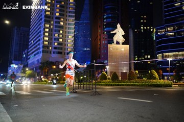 HO CHI MINH CITY NIGHT RUN EXIMBANK 2024 - Ảnh #1989143