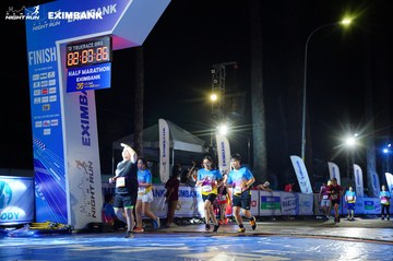 HO CHI MINH CITY NIGHT RUN EXIMBANK 2024 - Ảnh #2035001