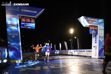 HO CHI MINH CITY NIGHT RUN EXIMBANK 2024 - Ảnh #2063702