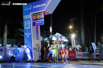 HO CHI MINH CITY NIGHT RUN EXIMBANK 2024 - Ảnh #2032982