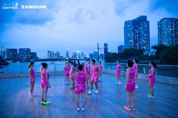 HO CHI MINH CITY NIGHT RUN EXIMBANK 2024 - Ảnh #1963092