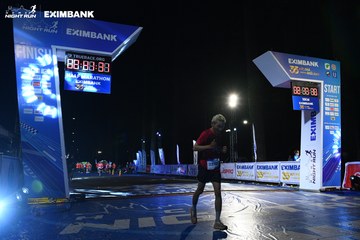 HO CHI MINH CITY NIGHT RUN EXIMBANK 2024 - Ảnh #2062404