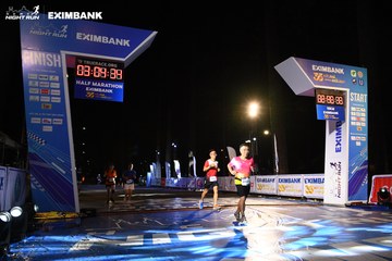 HO CHI MINH CITY NIGHT RUN EXIMBANK 2024 - Ảnh #2063681