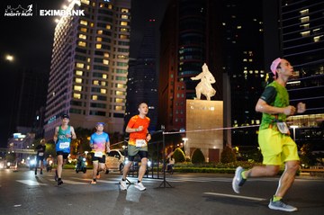HO CHI MINH CITY NIGHT RUN EXIMBANK 2024 - Ảnh #1989188